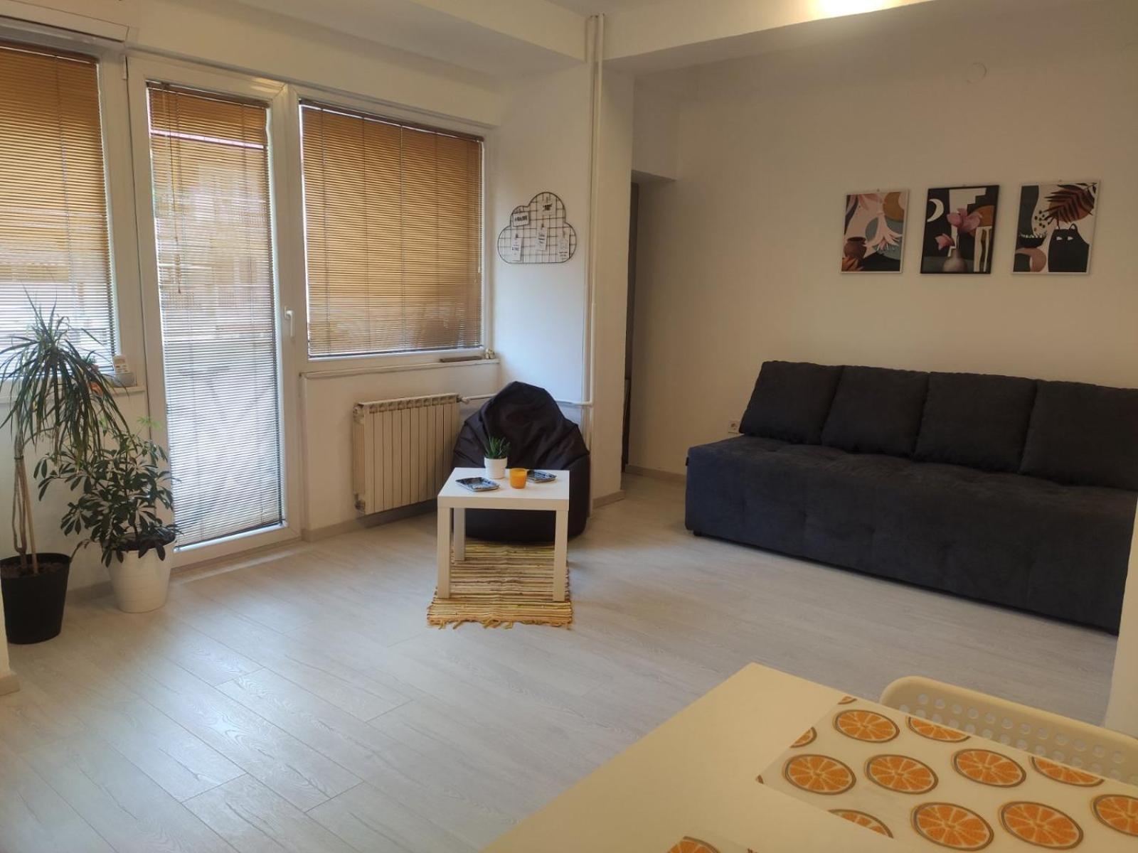 City Center White Apartment! Skopje Buitenkant foto