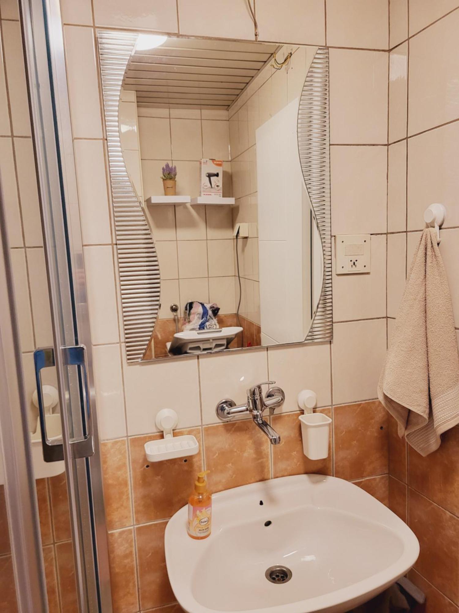 City Center White Apartment! Skopje Buitenkant foto
