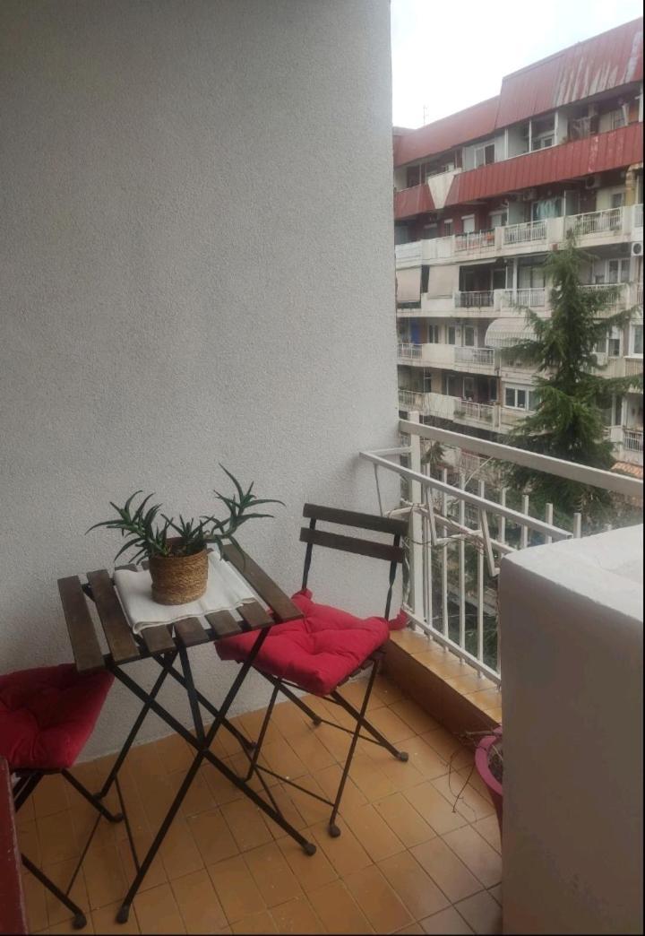 City Center White Apartment! Skopje Buitenkant foto